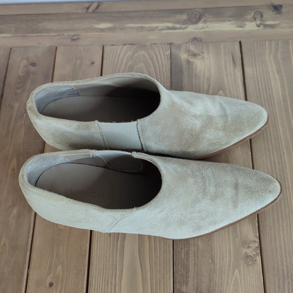 Vince Light Tan Beige Suede Slip on Ankle Boots with Stacked Heel - Picture 9 of 13